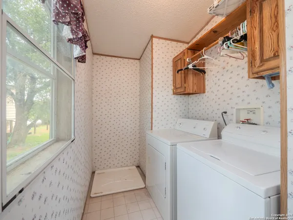 $325,000 | 141 County Road 786, Natalia, TX 78059