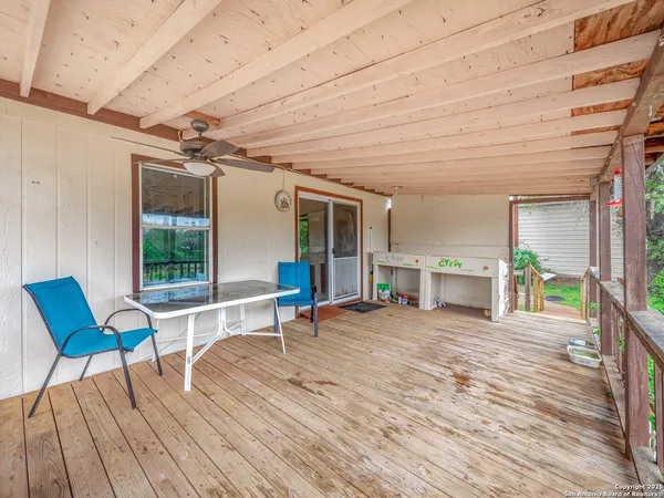 $325,000 | 141 County Road 786, Natalia, TX 78059