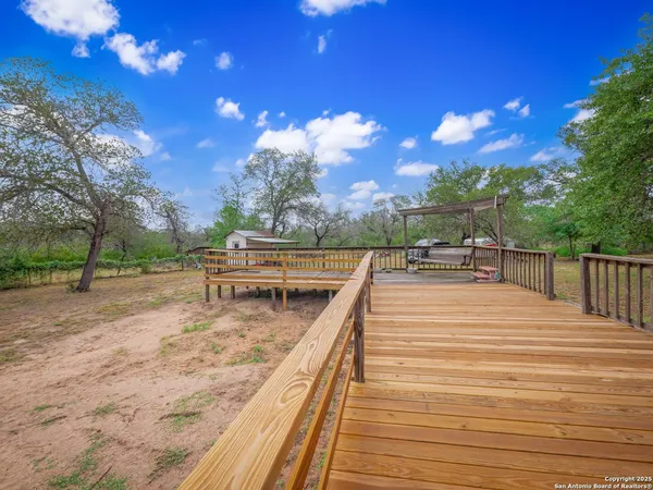 $325,000 | 141 County Road 786, Natalia, TX 78059
