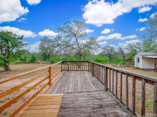 $325,000 | 141 County Road 786, Natalia, TX 78059