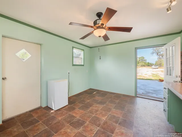 $365,000 | 141 County Road 786, Natalia, TX 78059