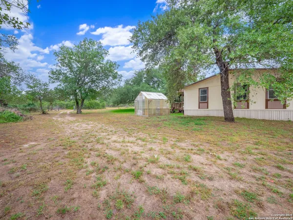 $325,000 | 141 County Road 786, Natalia, TX 78059