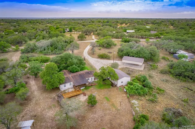 $365,000 | 141 County Road 786, Natalia, TX 78059