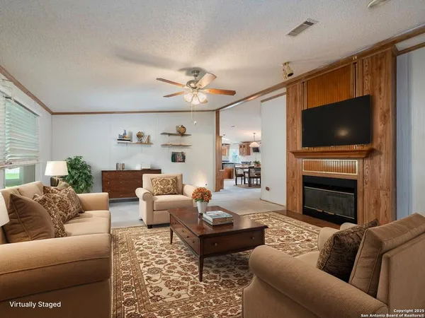 $325,000 | 141 County Road 786, Natalia, TX 78059