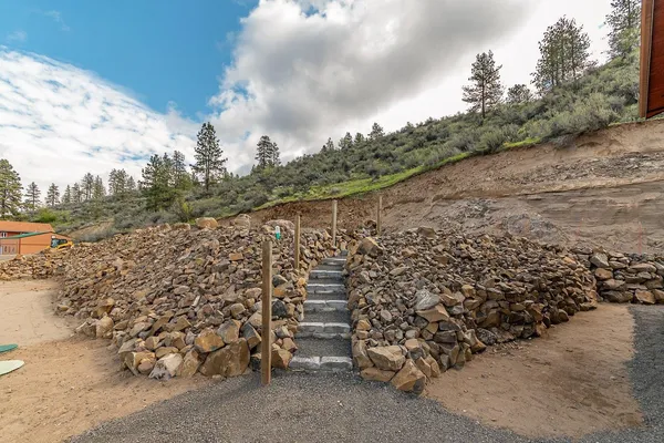 $625,000 | 42840 Buckhorn Drive North, Davenport, WA 99122