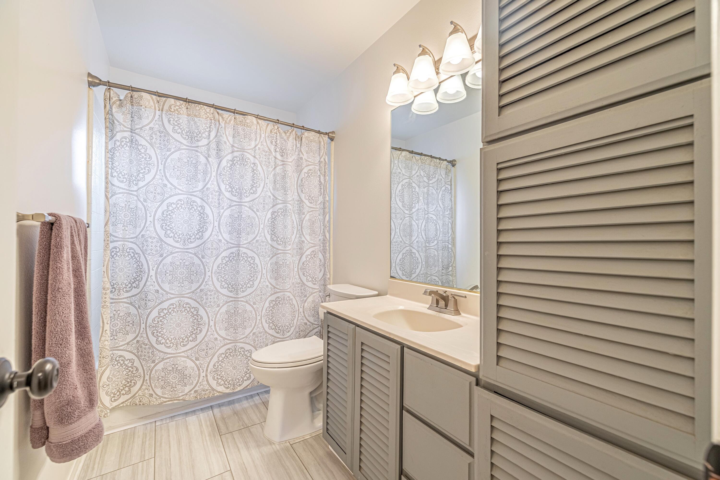 4564 Ave L-14 Quartz Hill, CA 93536 - Photo 16 of 27 JMY_3450-HDR