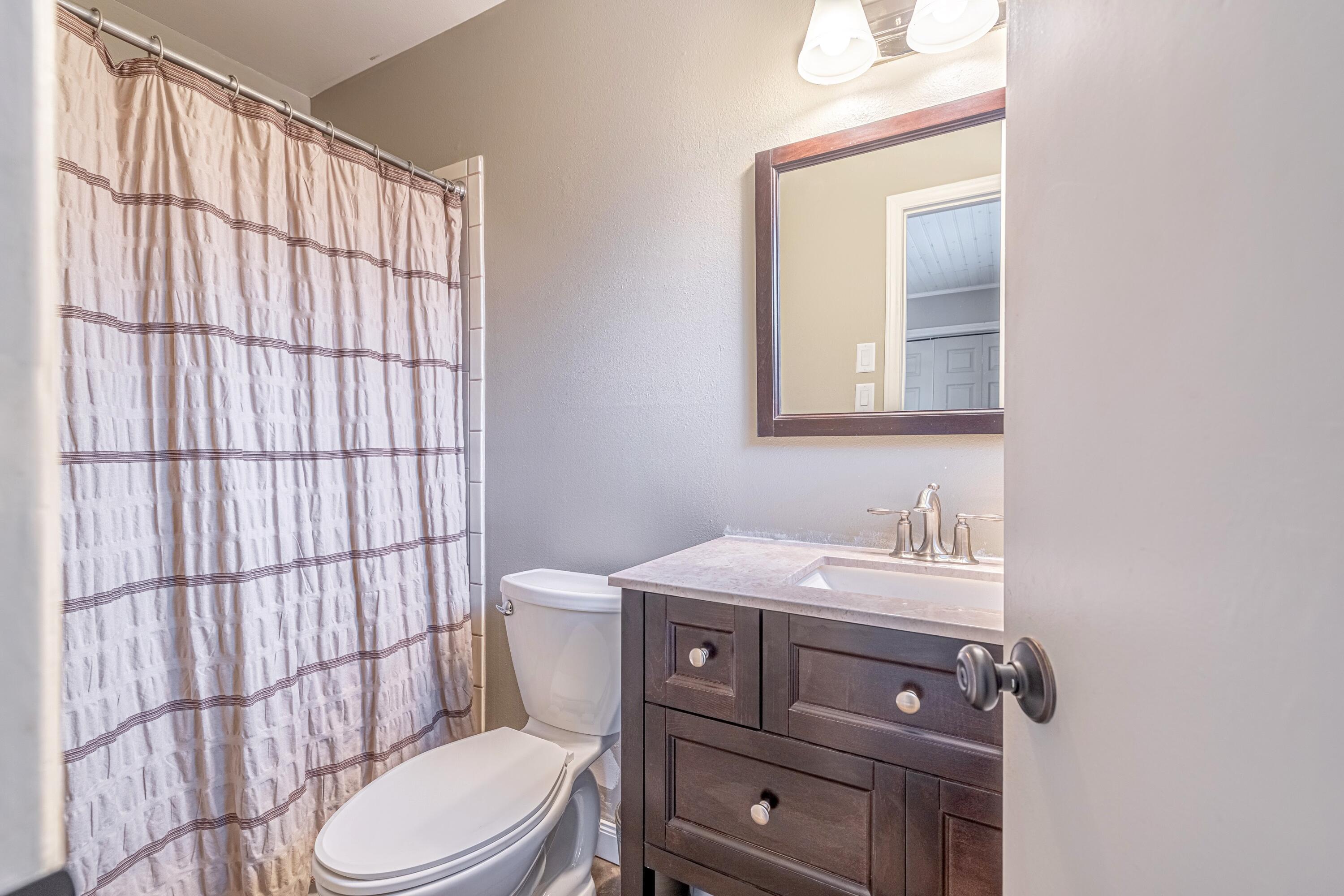 4564 Ave L-14 Quartz Hill, CA 93536 - Photo 21 of 27 JMY_3475-HDR