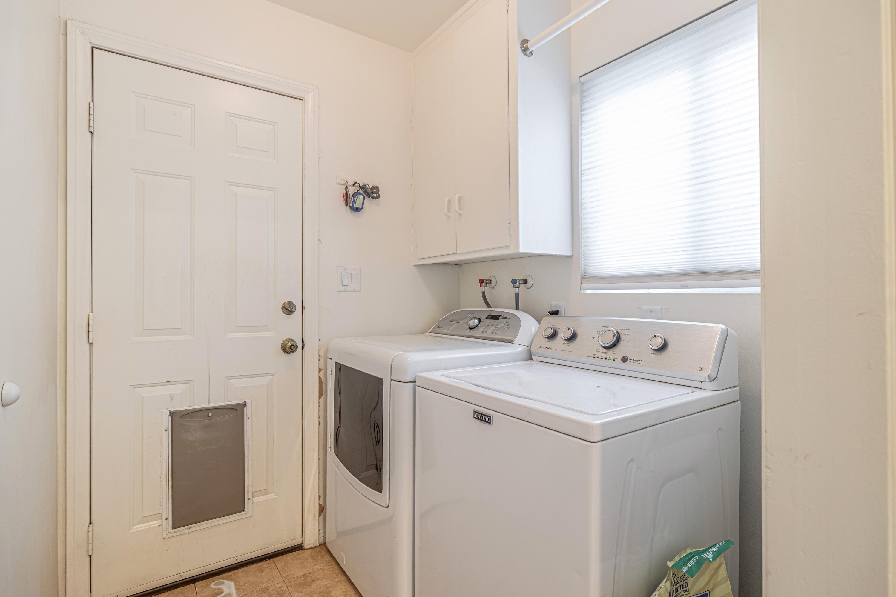 4564 Ave L-14 Quartz Hill, CA 93536 - Photo 22 of 27 JMY_3506-HDR