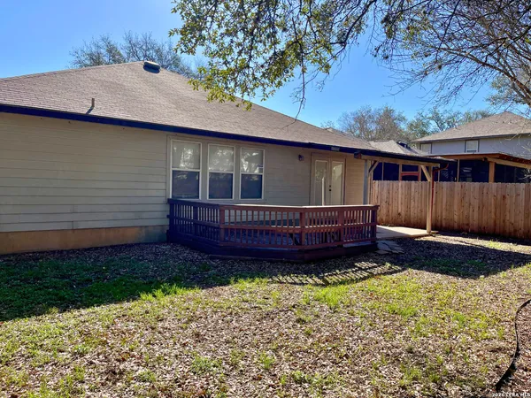 $2,100 | 12219 Stable Rd Drive, San Antonio, TX 78249