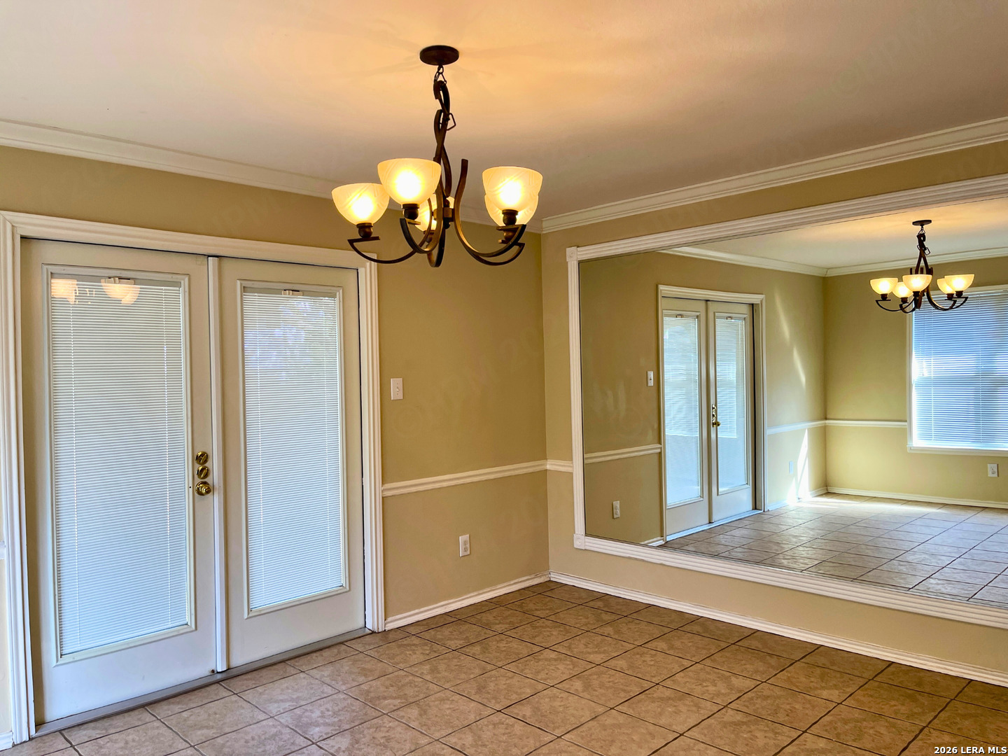 12219 Stable Rd Drive San Antonio, TX 78249 - Photo 9 of 21 a view of a room with wooden floor