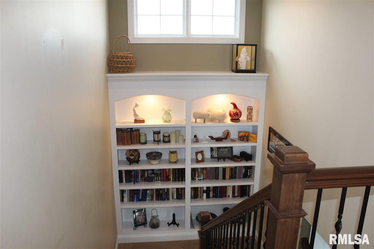 5685 Judge Road Bettendorf, IA 52722 - Photo 13 of 26 Gallery Image 13