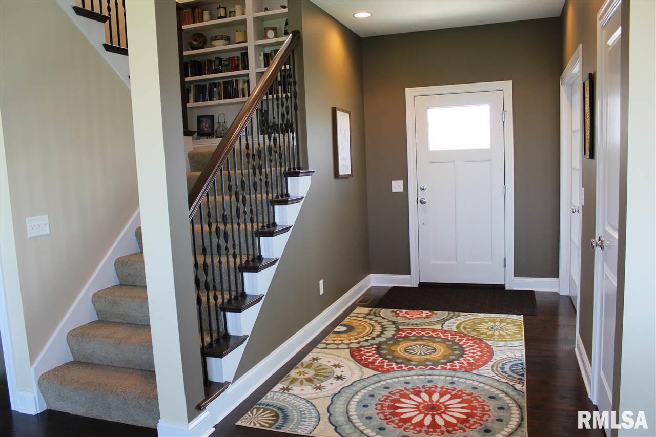5685 Judge Road Bettendorf, IA 52722 - Photo 10 of 26 Gallery Image 10