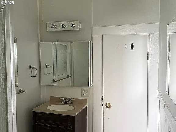 1914 Southeast Court Avenue Pendleton, OR 97801 - Photo 13 of 18