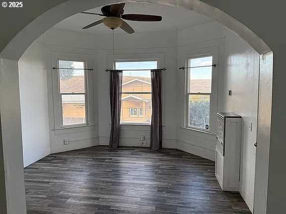 1914 Southeast Court Avenue Pendleton, OR 97801 - Photo 2 of 18