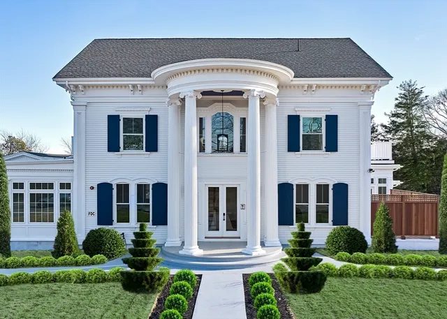 $565,000 | 401 Main Street, Unit 201, Dennis, MA 02638