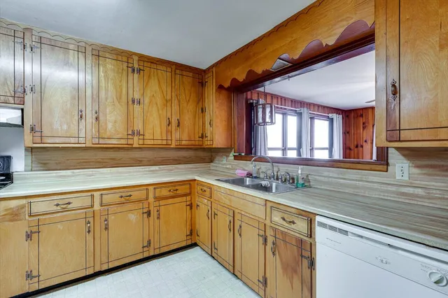 $259,000 | 812 Betsy Pack Drive, Jasper, TN 37347