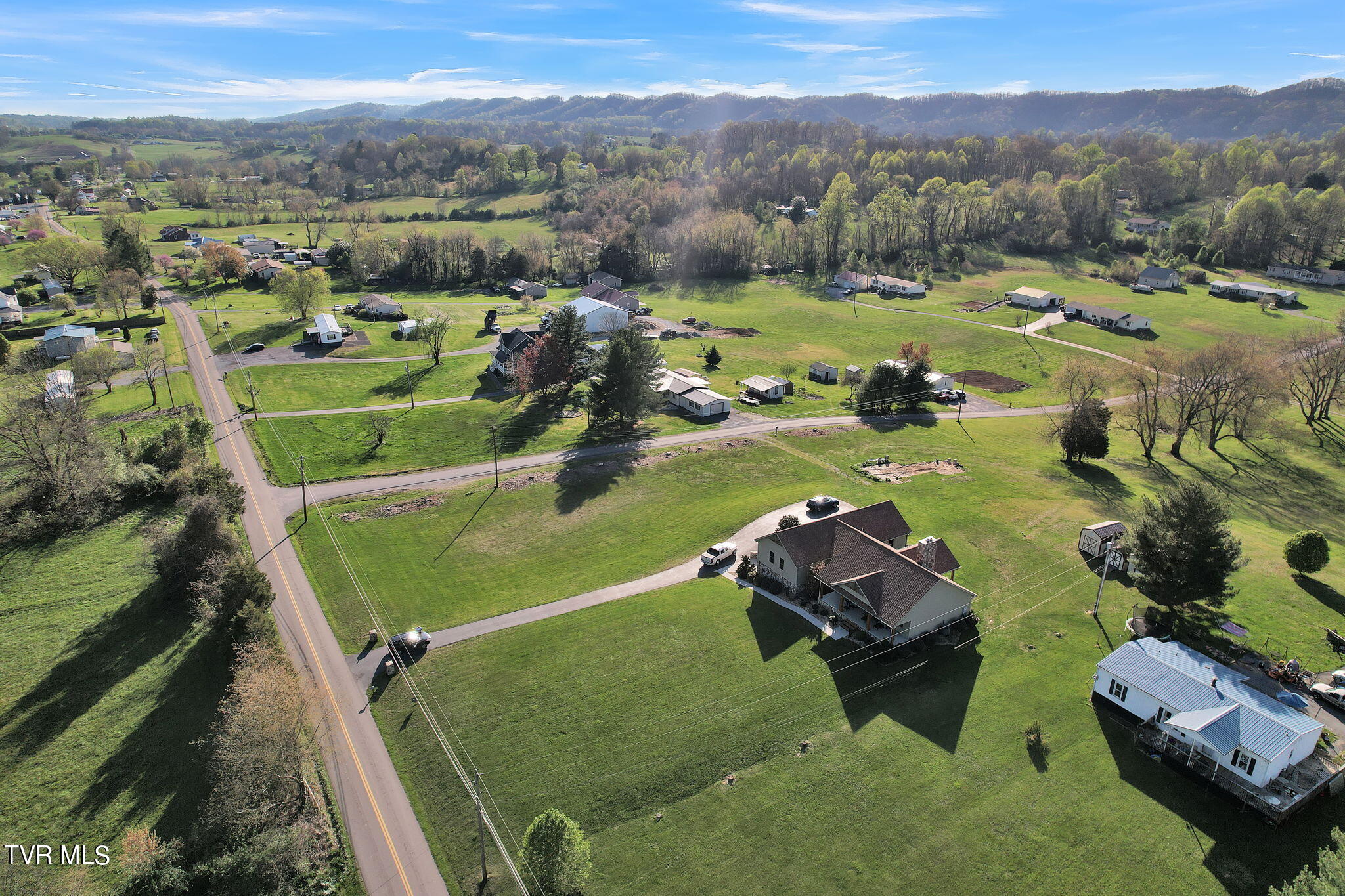18615 Cleveland Road Abingdon, VA 24211 - Photo 54 of 56 3-web-or-mls-18615-cleveland-rd