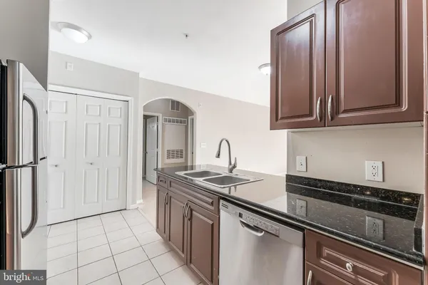 $2,395 | 12954 Centre Park Circle, Unit 205, Herndon, VA 20171