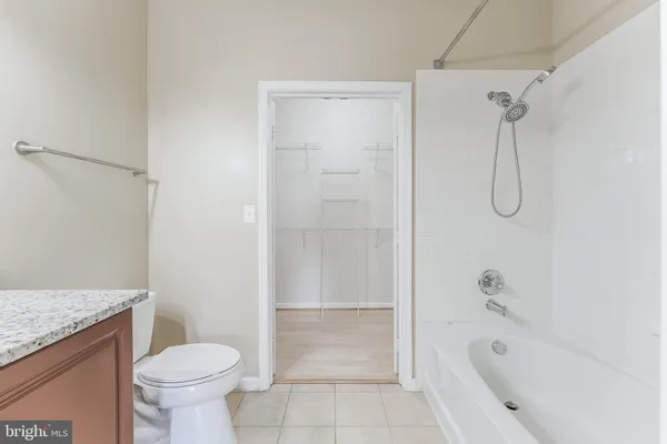 $2,395 | 12954 Centre Park Circle, Unit 205, Herndon, VA 20171