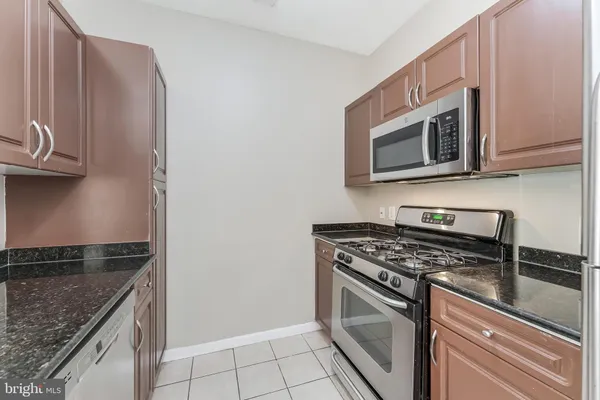 $2,395 | 12954 Centre Park Circle, Unit 205, Herndon, VA 20171