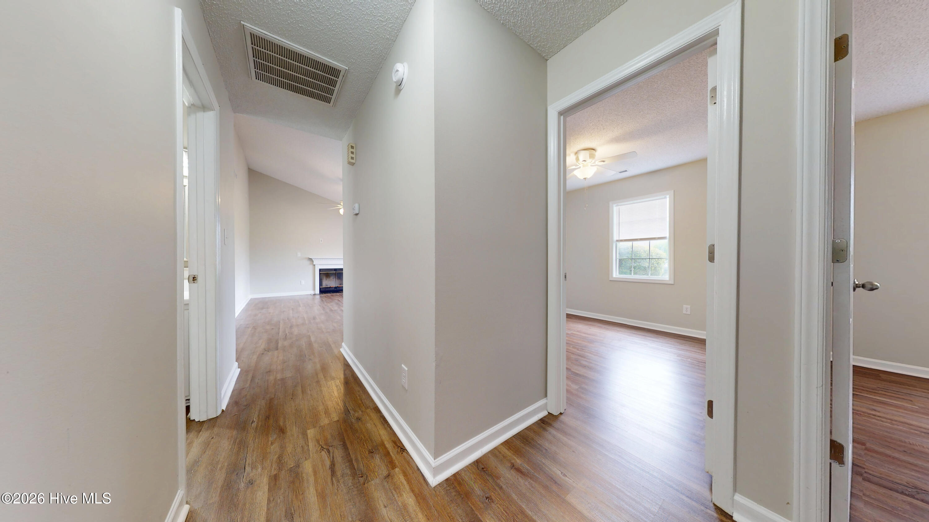 144 Parnell Road Hubert, NC 28539 - Photo 23 of 29 144 Parnell Hallway 1
