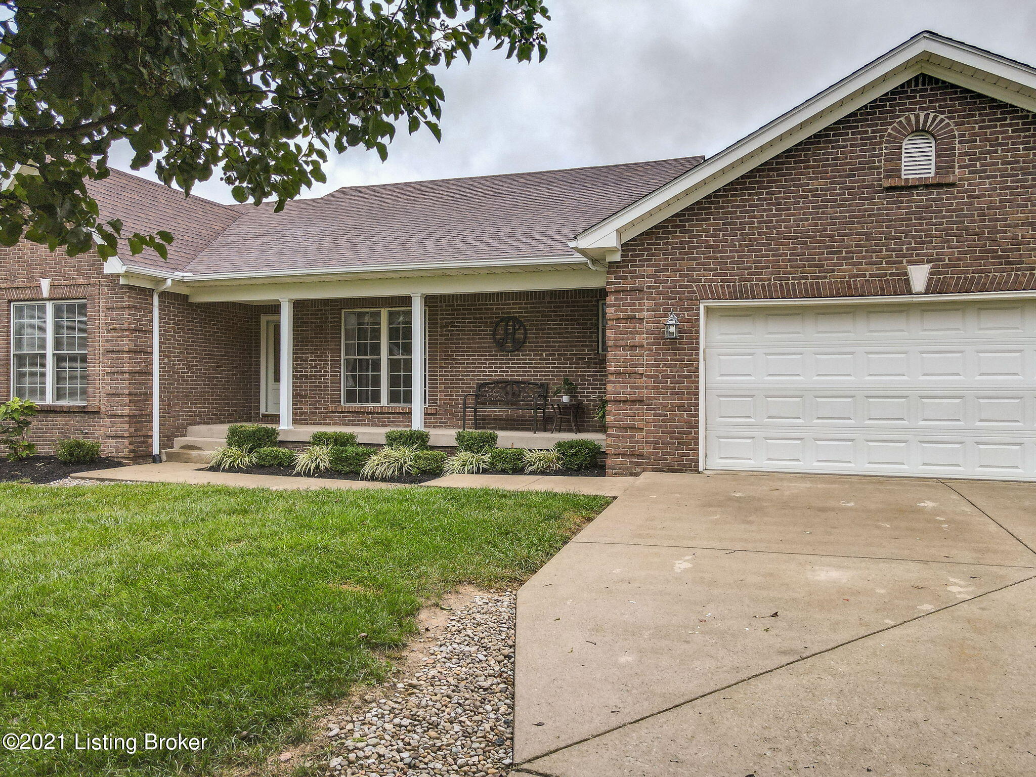 35 Silverview Road Smithfield, KY 40068 - Photo 2 of 30 10-web-or-mls-Silverview Rd 35-FCP-10