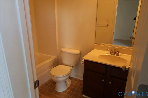 $325,000 | 3909 Schooner Lane, Hopewell, VA 23860