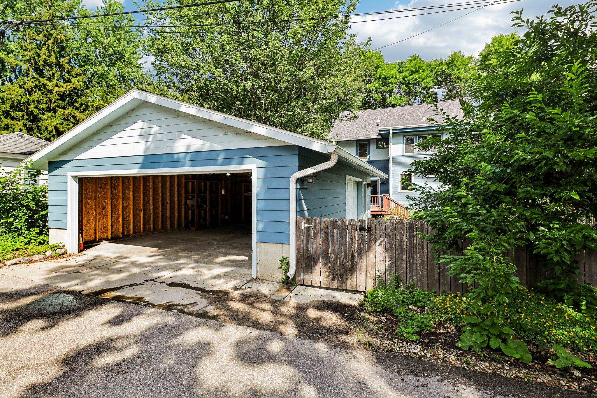 2105 Madison Street Madison, WI 53711 - Photo 7 of 53