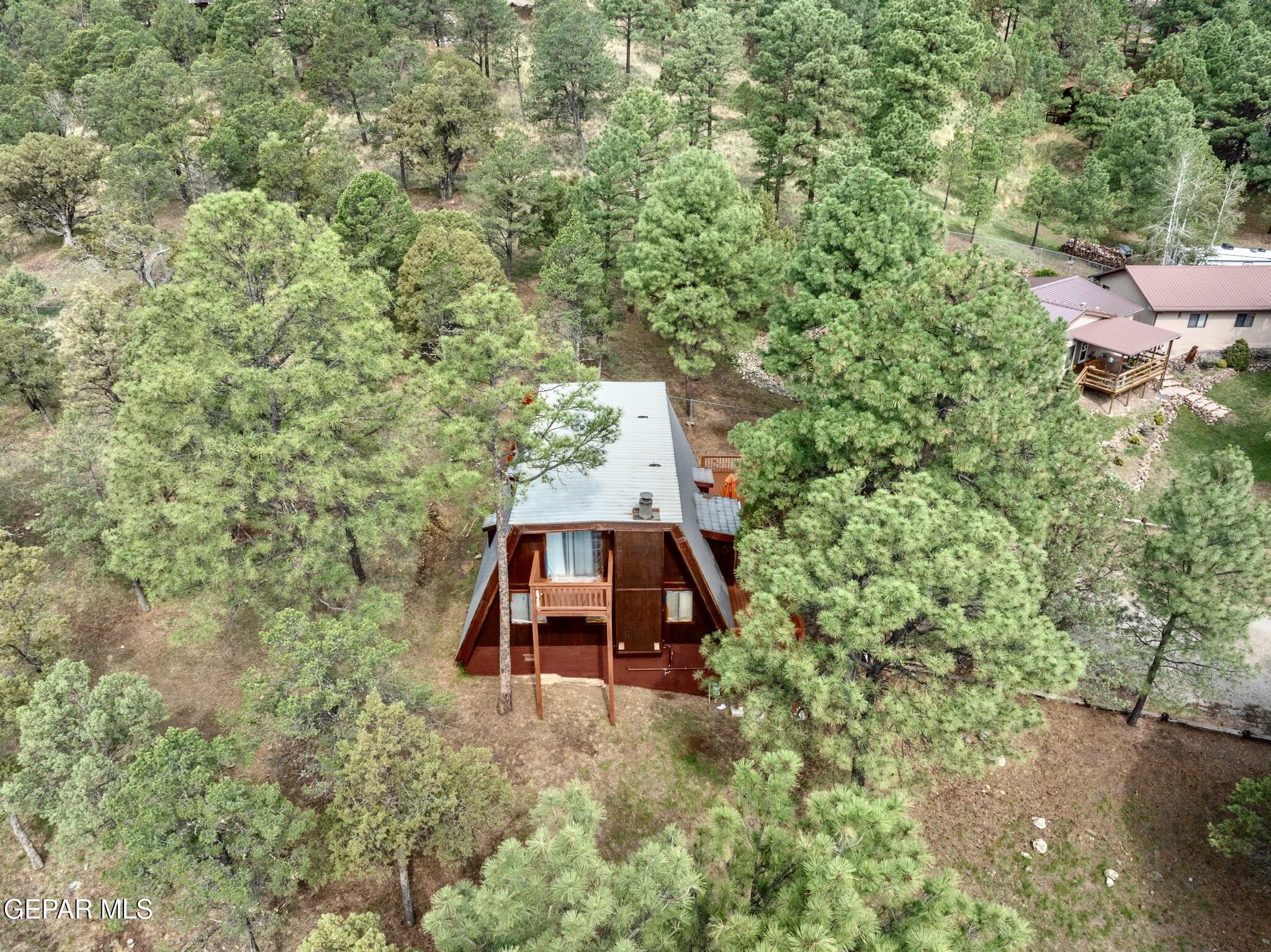 104 Meadow Wood Ruidoso, NM 88345 - Photo 5 of 55 3