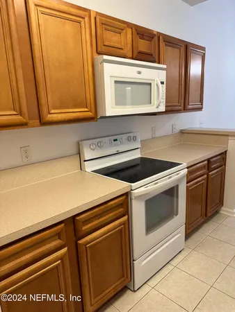 $1,430 | 4935 Islamorada Lane, Unit 304, Jacksonville, FL 32256