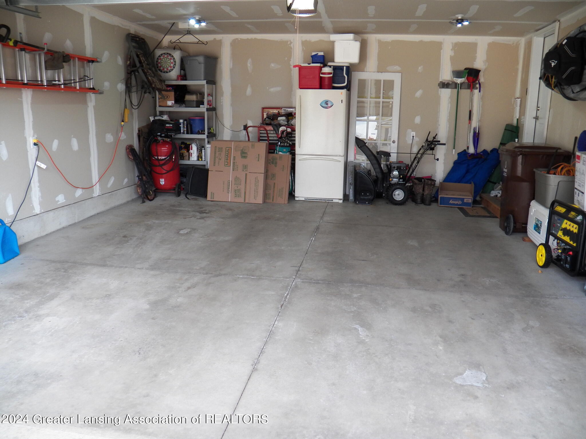 6262 Barbados Way Dimondale, MI 48821 - Photo 27 of 29 103_0390