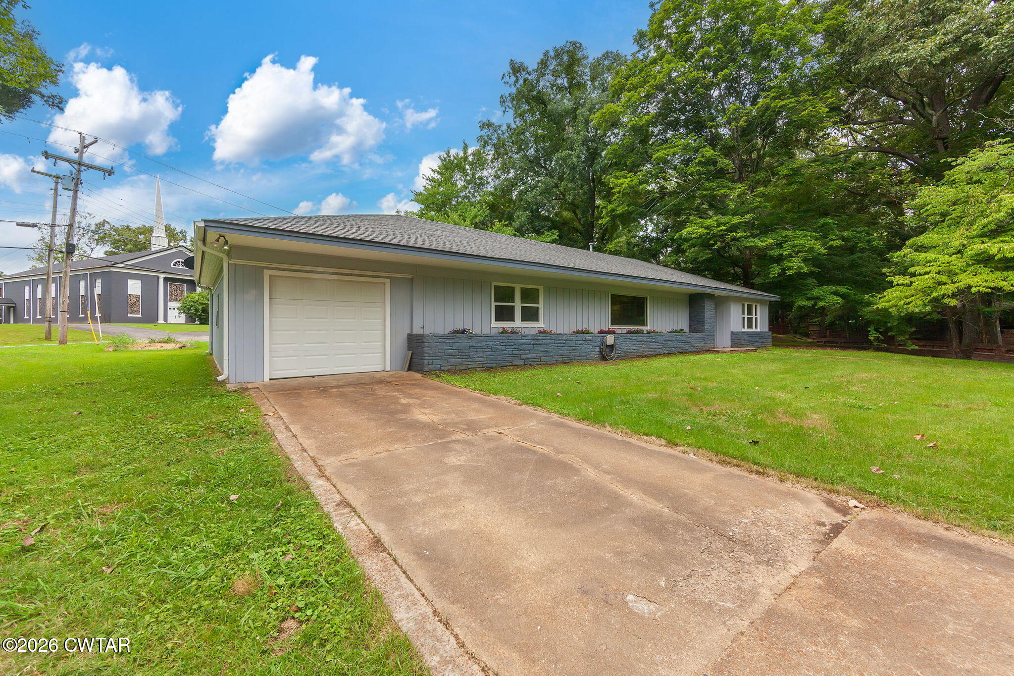 1422 Westover Road Jackson, TN 38301 - Photo 3 of 31 Completed-1