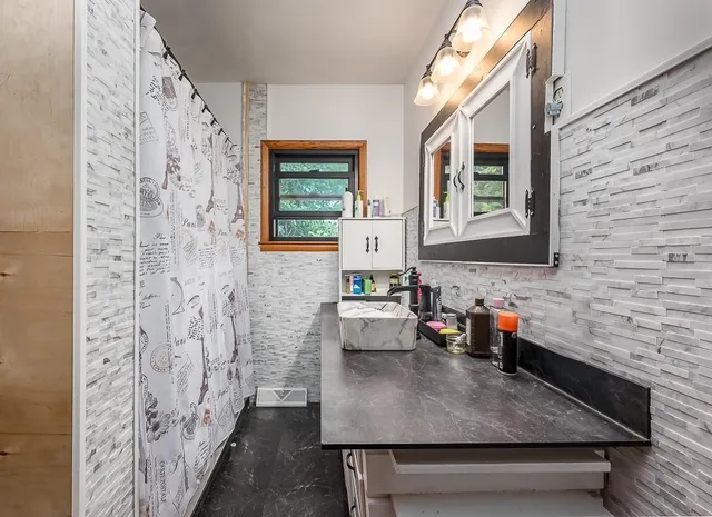 $362,000 | 4207 10th Avenue, Leavenworth, KS 66048