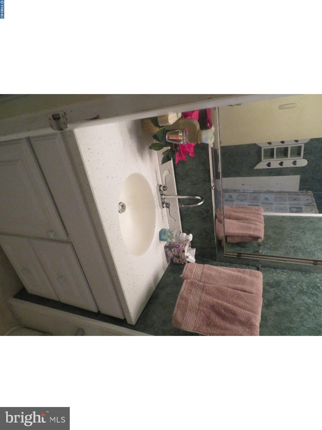 15 Hope Road Levittown, PA 19056 - Photo 9 of 24 Gallery Image 9