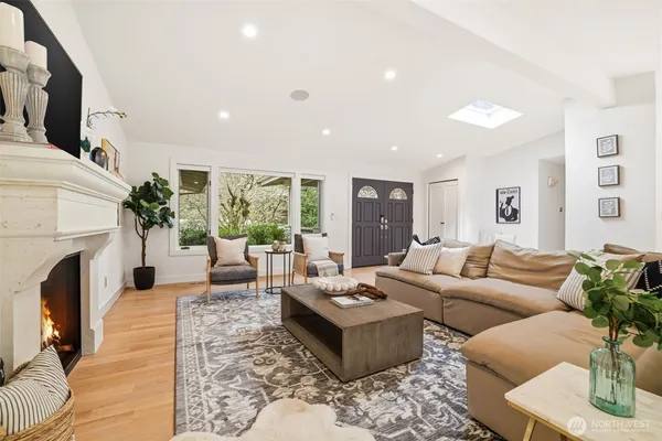 $2,450,000 | 2506 159th Avenue Southeast, Bellevue, WA 98008