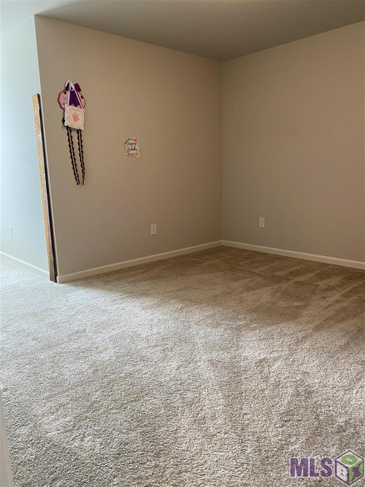 1058 Shadow Bluff Drive Baton Rouge, LA 70820 - Photo 13 of 17