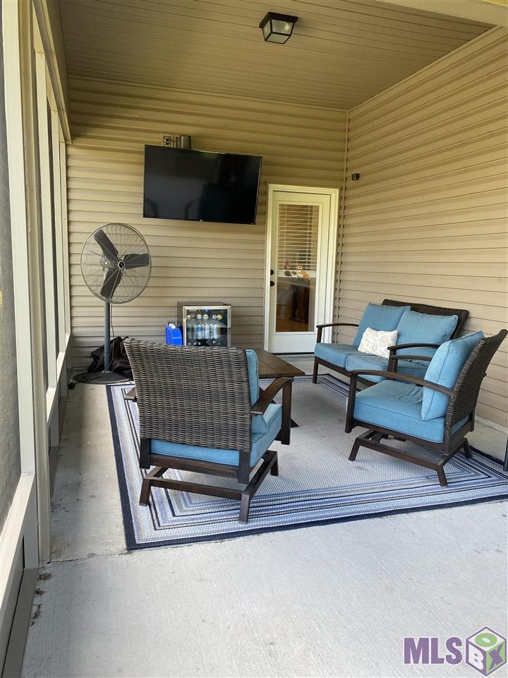 1058 Shadow Bluff Drive Baton Rouge, LA 70820 - Photo 14 of 17