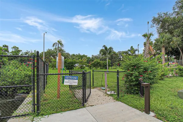 $4,200 | 1703 North Tamiami Trail, Unit 503, Sarasota, FL 34236