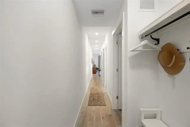 $4,200 | 1703 North Tamiami Trail, Unit 503, Sarasota, FL 34236