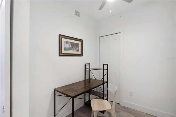 $4,200 | 1703 North Tamiami Trail, Unit 503, Sarasota, FL 34236