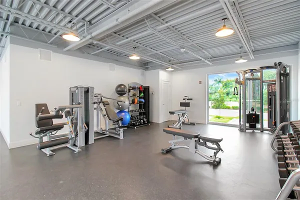 $4,200 | 1703 North Tamiami Trail, Unit 503, Sarasota, FL 34236
