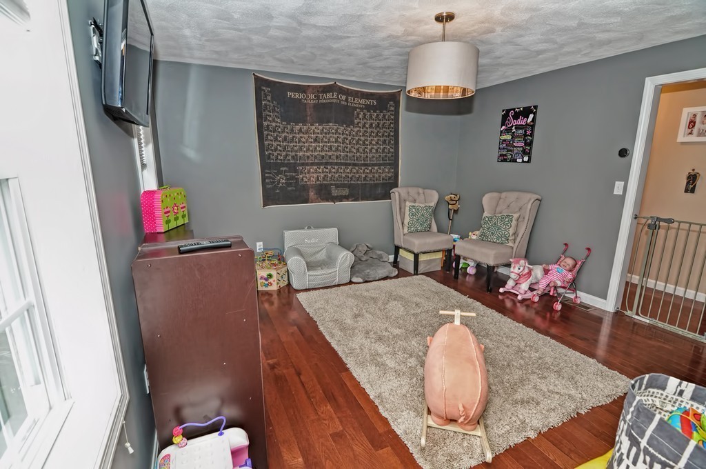 55 Turnpike Road Chelmsford, MA 01824 - Photo 14 of 30 Gallery Image 14