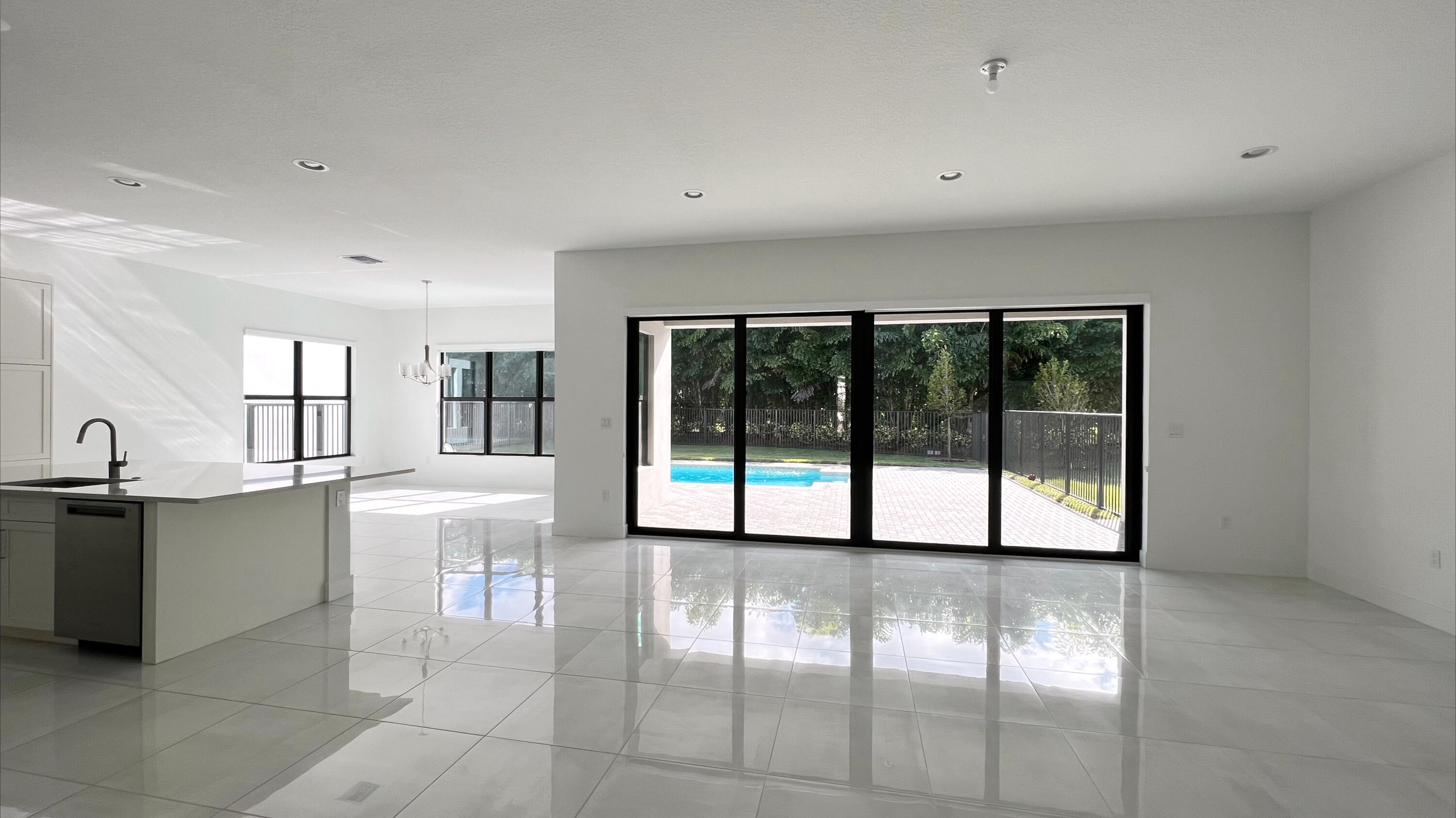 17389 Sparkling River Road Boca Raton, FL 33496 - Photo 7 of 29 7122