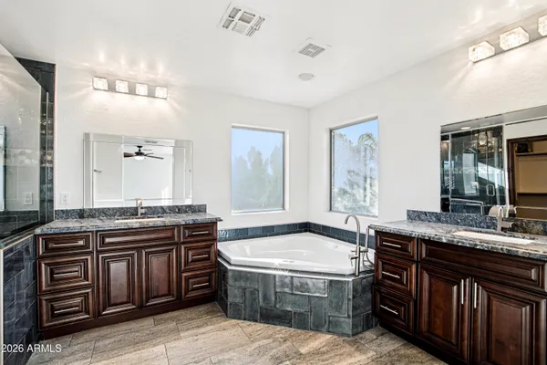 $825,000 | 563 East Krista Way, Tempe, AZ 85284