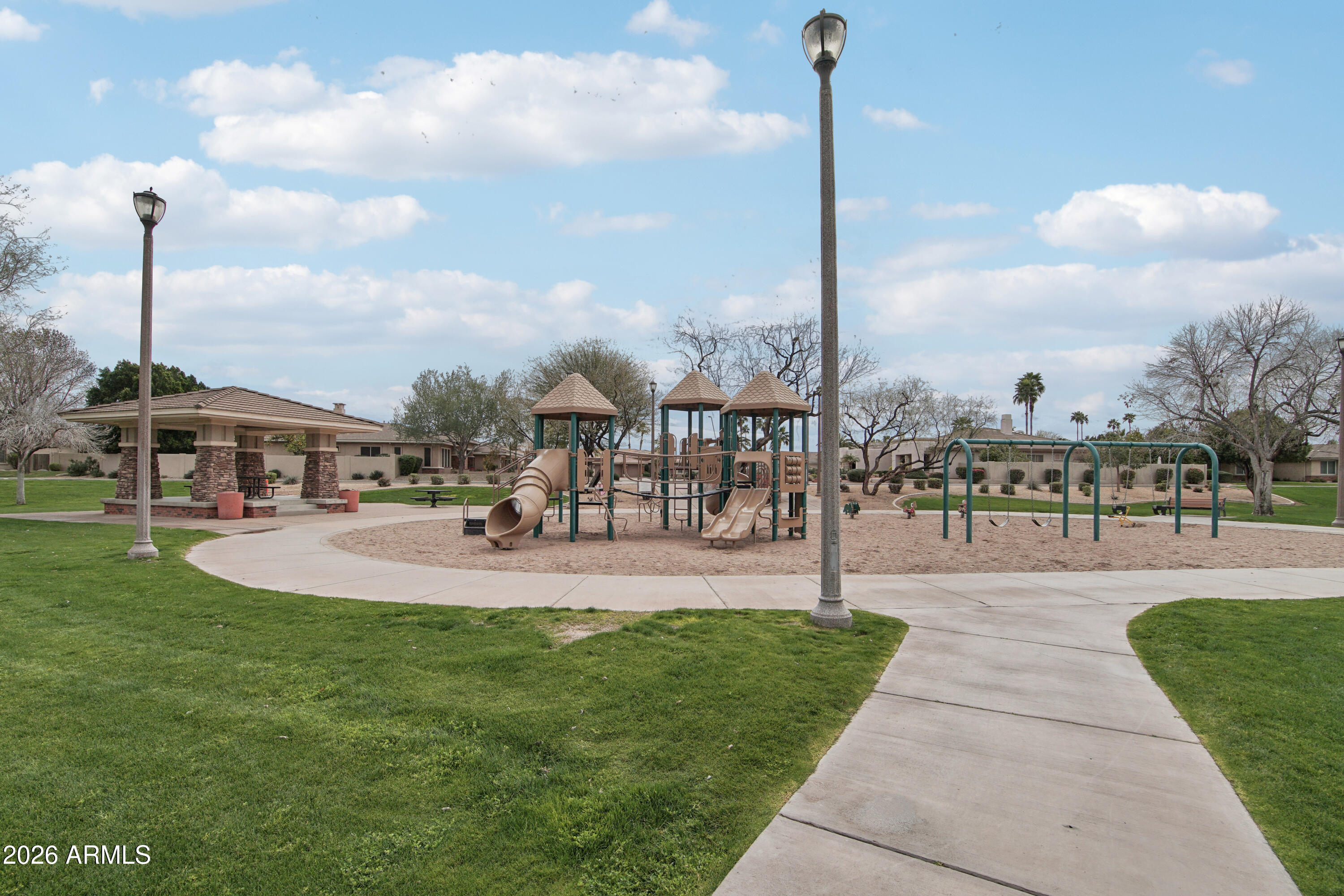 563 East Krista Way Tempe, AZ 85284 - Photo 40 of 48 34-print-E Krista Way-1902-901