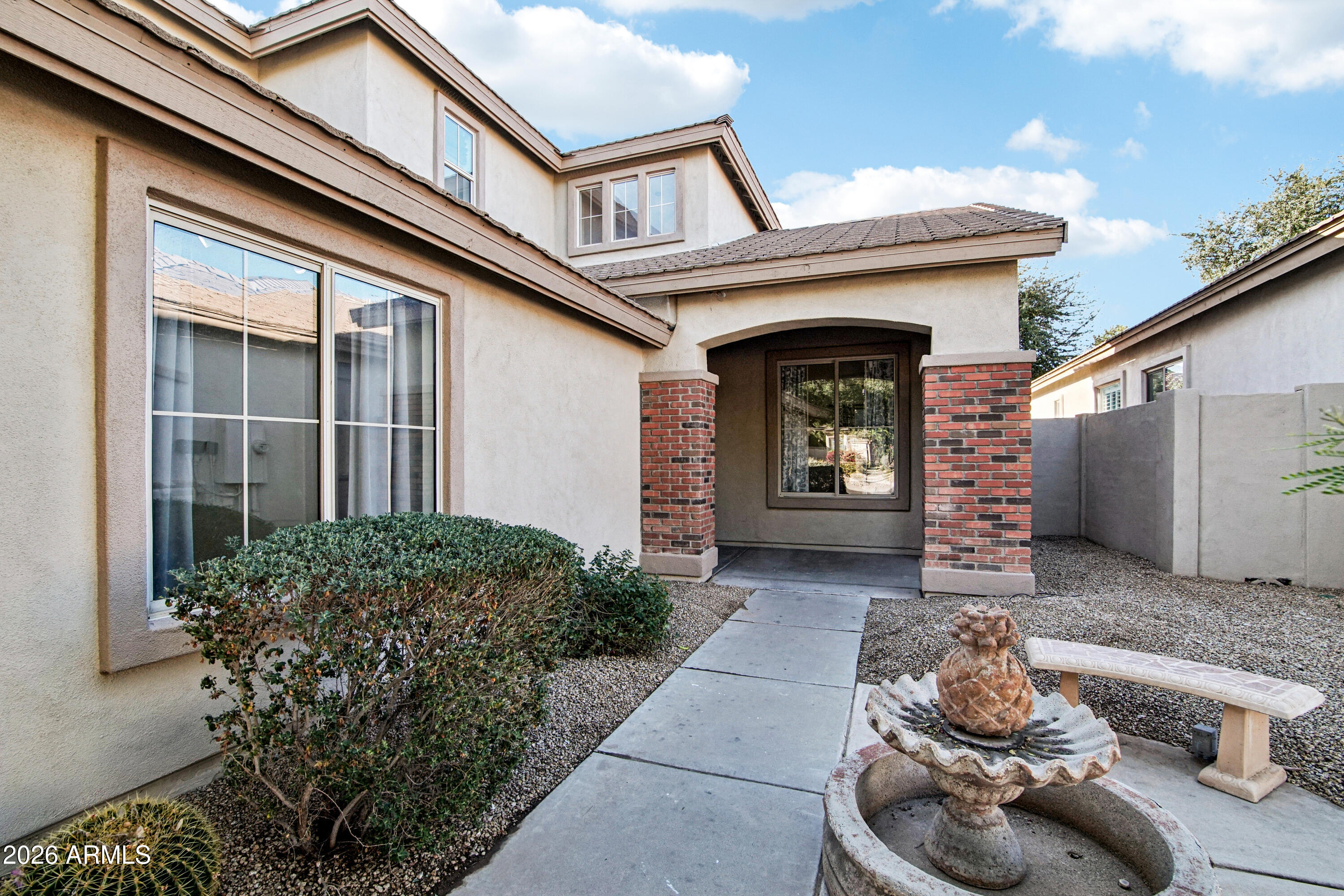 563 East Krista Way Tempe, AZ 85284 - Photo 3 of 48 4-print-E Krista Way-S1902-004