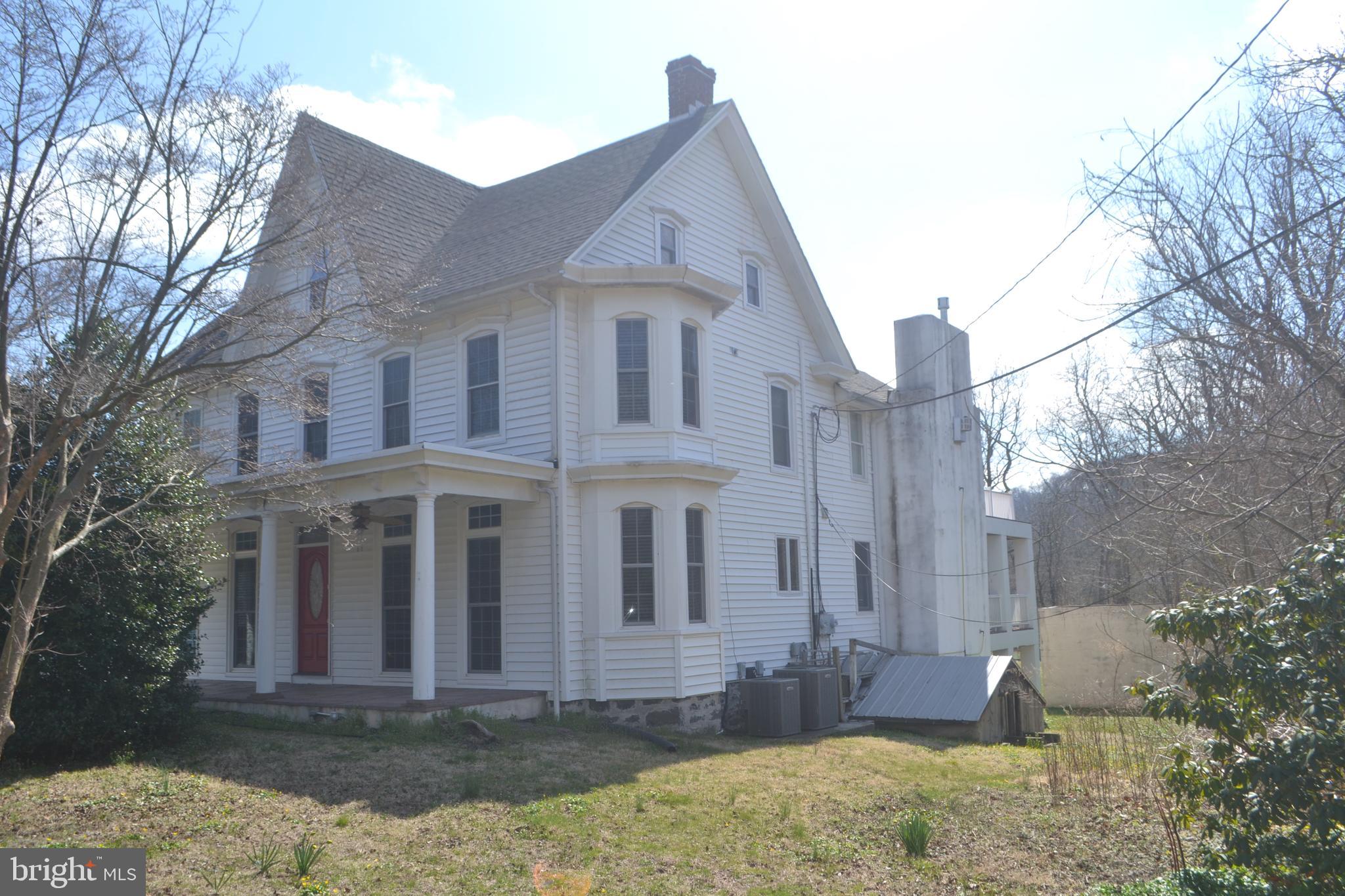 5 Byram Road Pipersville, PA 18947 - Photo 2 of 36 Right Exterior