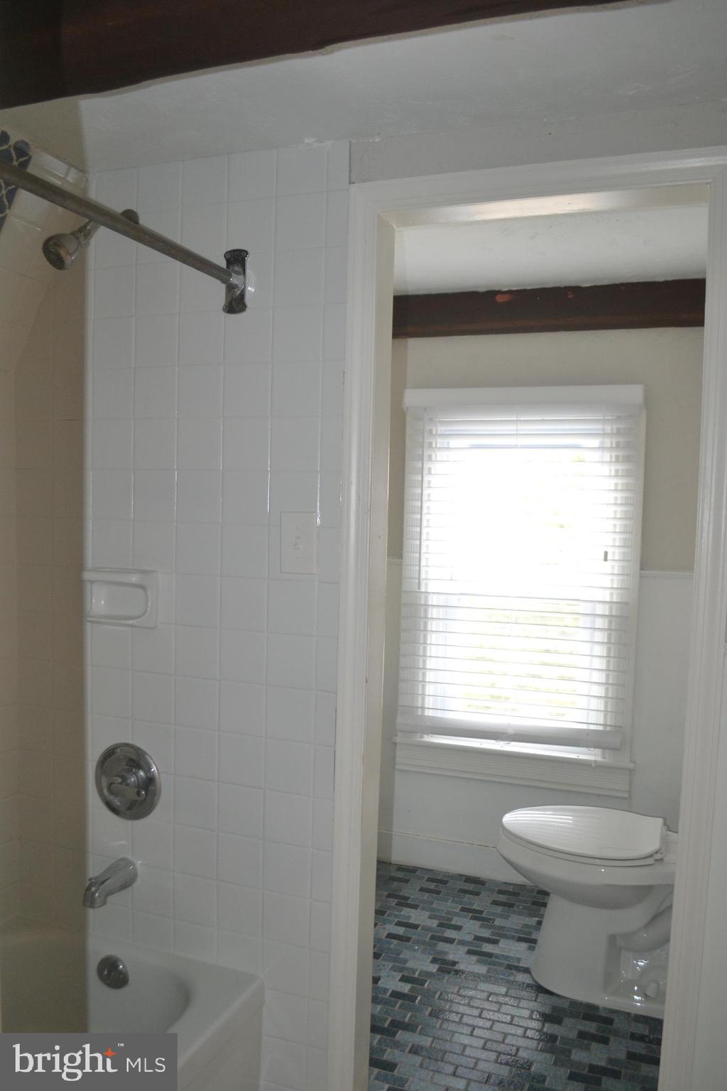 5 Byram Road Pipersville, PA 18947 - Photo 27 of 36 3rd Floor Bath
