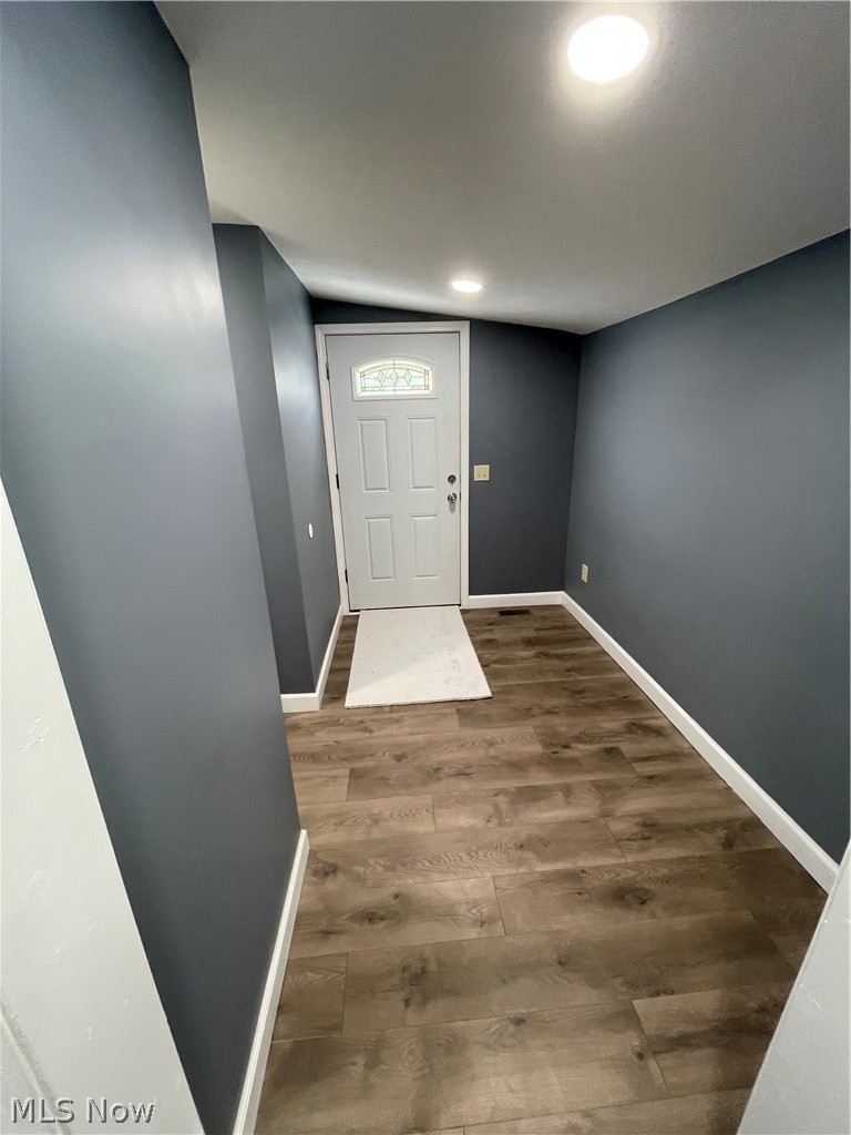 3172 East Waterloo Road Akron, OH 44312 - Photo 24 of 34