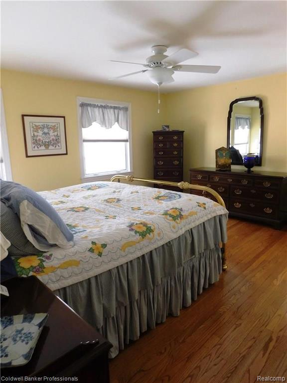 1778 Bournemouth Road Grosse Pointe Woods, MI 48236 - Photo 17 of 21